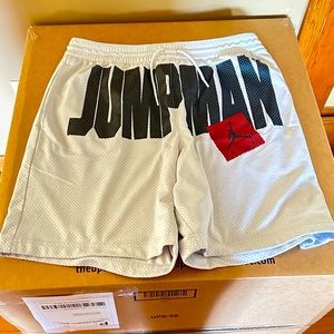 Air Jordan "JUMPMAN" Heavyweight Gym Mesh Shorts Size XL Used
